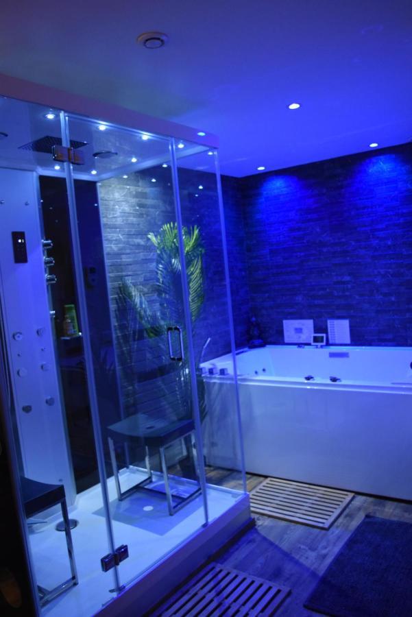 Spa Privatif Love Room, Le Hammam Et Bulles, Chez Nuits Chartraines Chartres Esterno foto