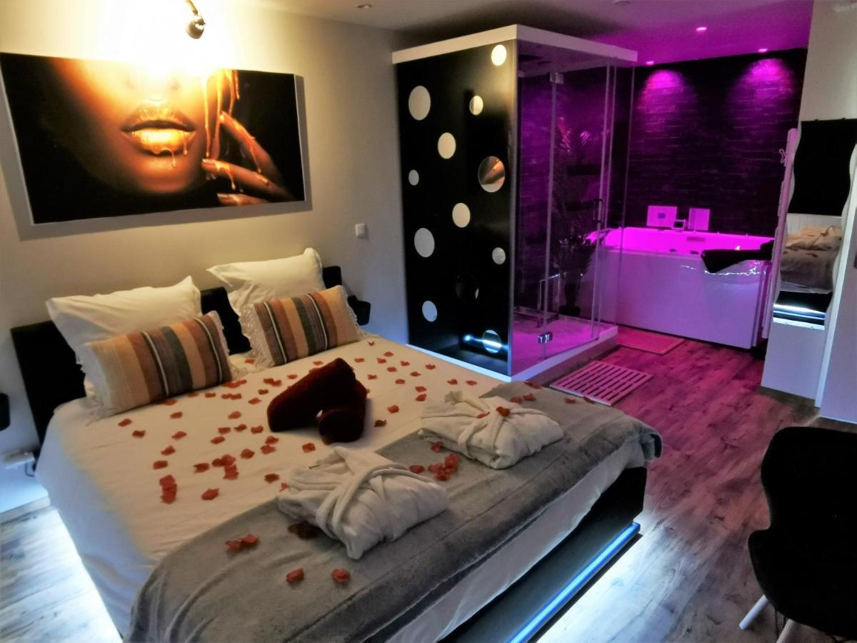 Spa Privatif Love Room, Le Hammam Et Bulles, Chez Nuits Chartraines Chartres Esterno foto