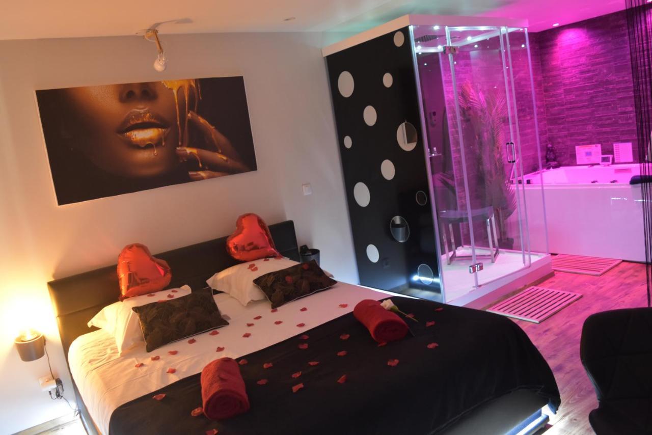 Spa Privatif Love Room, Le Hammam Et Bulles, Chez Nuits Chartraines Chartres Esterno foto